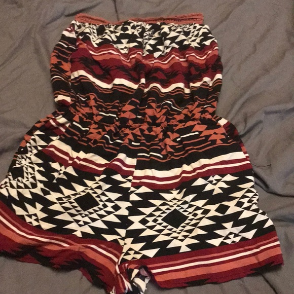 Romper - Picture 1 of 1